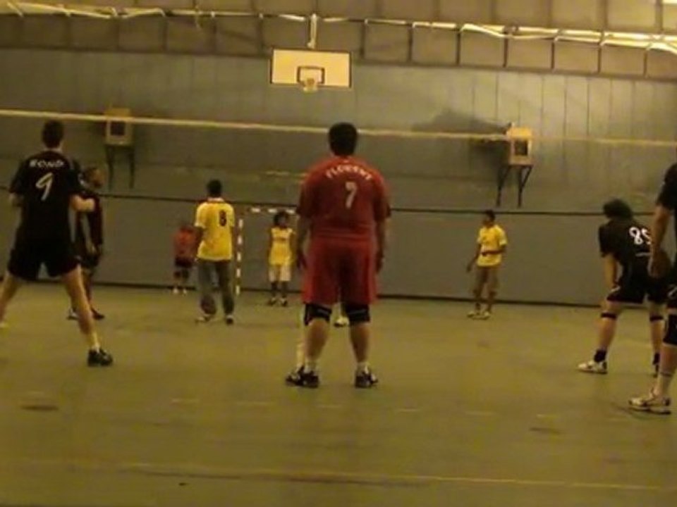 (23.03.2012) ATSCAF2 vs AKAM 1 (6vs6) 1er set