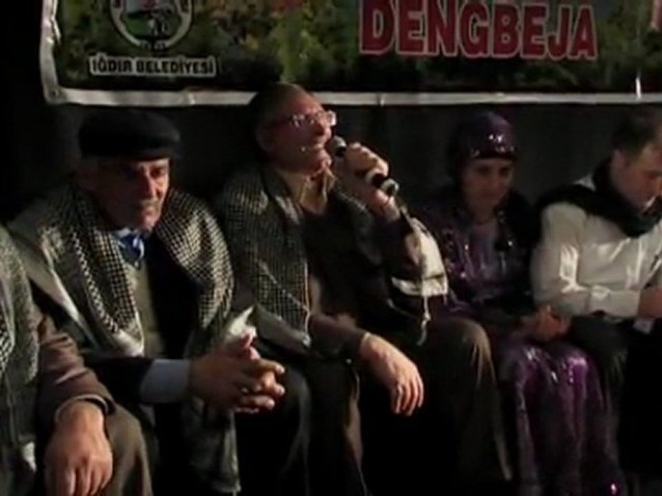 Dengbêj Apê Bekır--Gewrê--Diwana Dengbêja 2012 IĞDIR