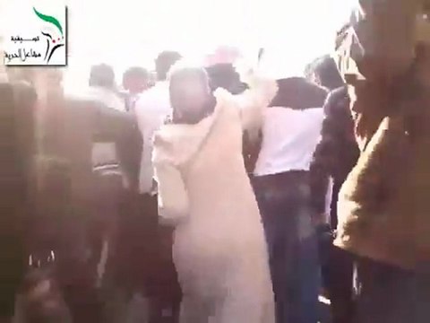 فري برس حلب جامعة حلب شهيد أصيب برأسه 28 3 2012