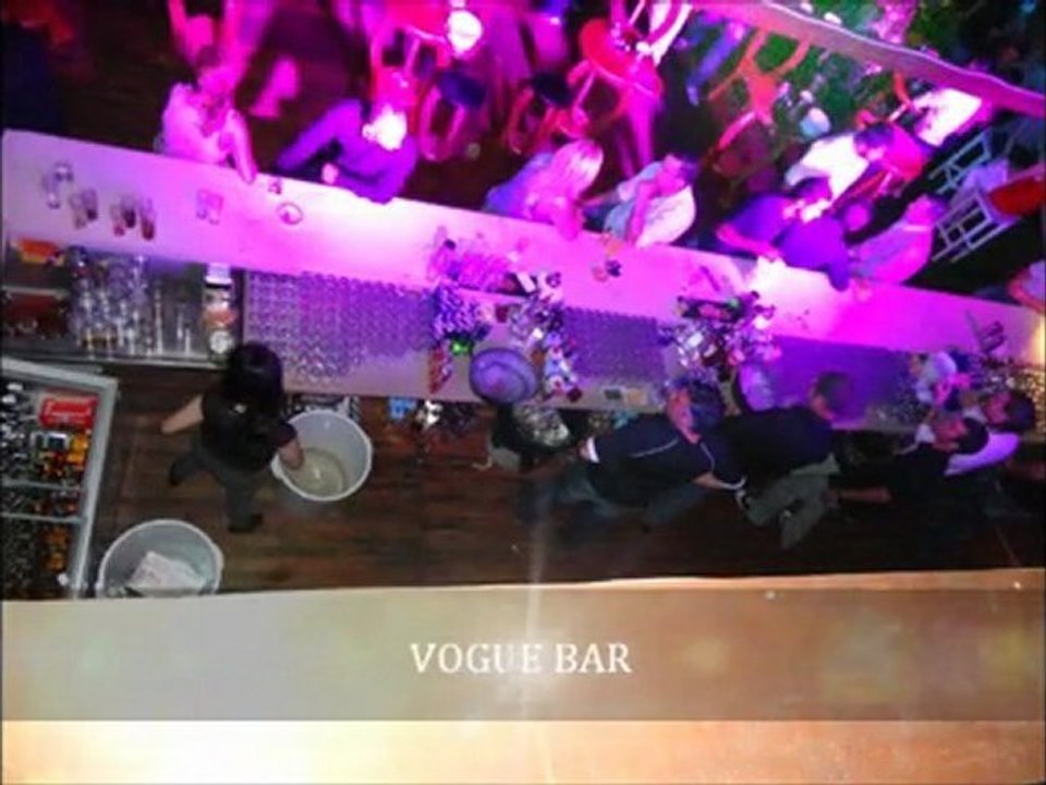 VOGUE BAR 1