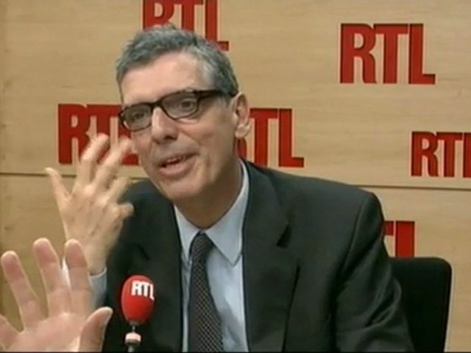 Henri Loyrette, directeur du musée du Louvre : "Cette oeuvre a suivi Leonard De Vinci dans les 20 dernières années de sa vie"