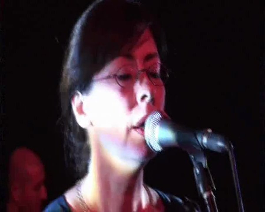 İlkay - Bir Yanım Mersin