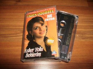 Figen Özgüzel - Ne Fayda