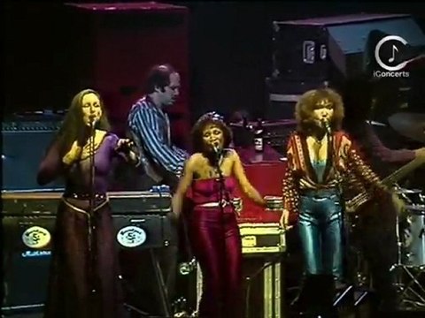 iConcerts - Joe Cocker - Cry Me A River (live)