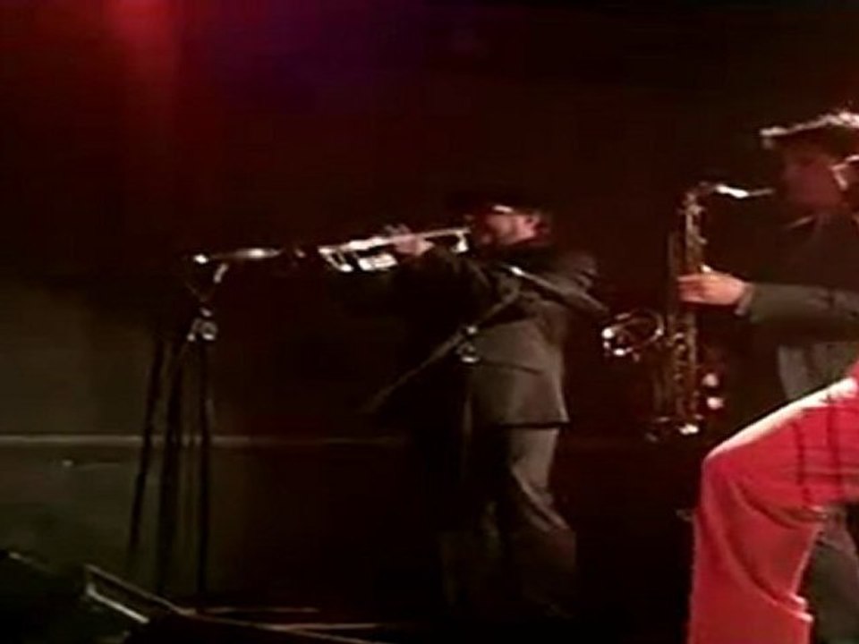 LEE FIELDS & THE EXPRESSIONS  live aeronef lille 27/03/12