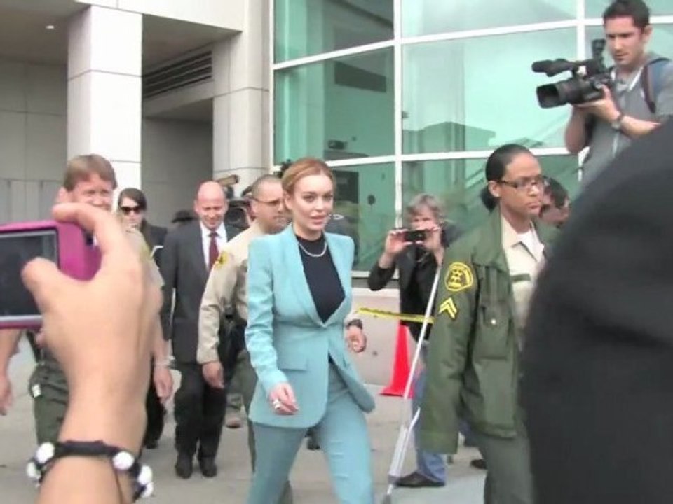 Lindsay Lohan Arrives For Last Court Appearance