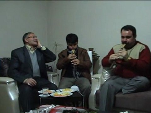 Dengbêj Apê Bekir Kilama Nigara Heso. Demekê Dengbêj: Mey: Çetin, Dem: Biyan Îdîr-Iğdır 2012