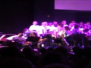 Adieux en fanfare