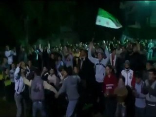 فري برس حماة المحتلةاجمل مسائيات حي الاربعين 28 3 2012 ج3