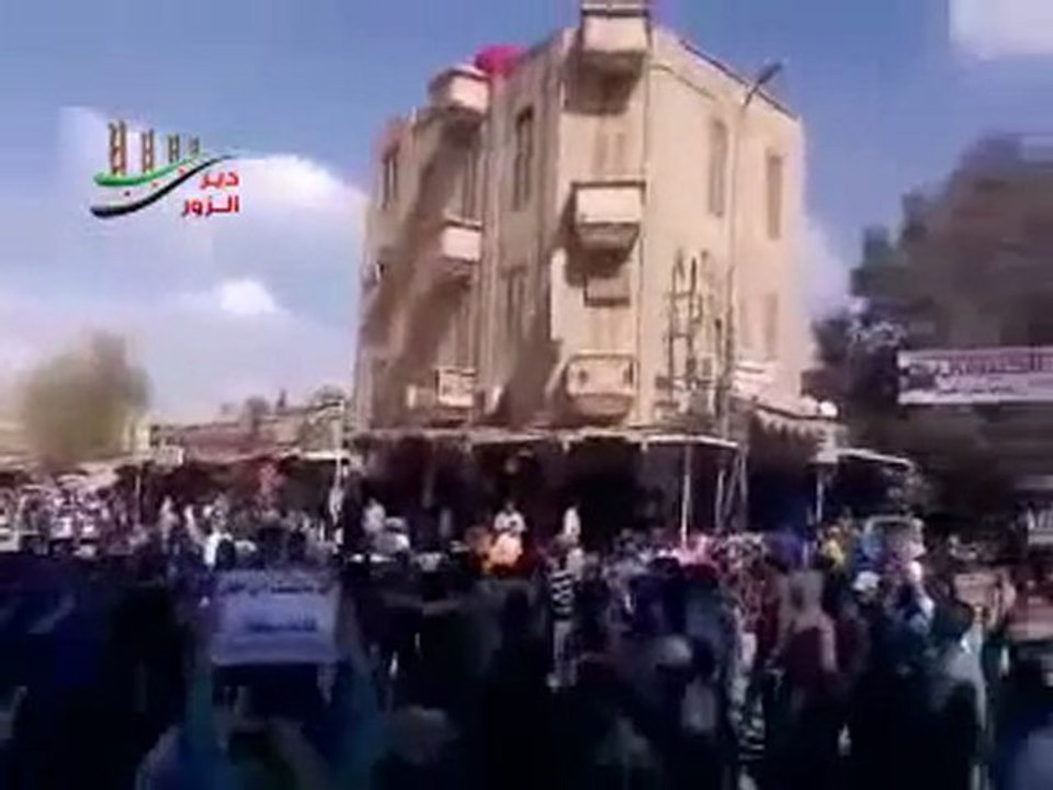 فري برس  دير الزور مظاهرة لاحرار دير الزور شارع حسن الطه خميس موحسن الصمود 29 3 2012