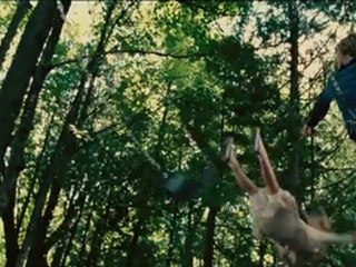 House At The End Of The Street Trailer