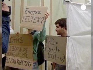 Ungheria: il presidente ha copiato, revocato il titolo...