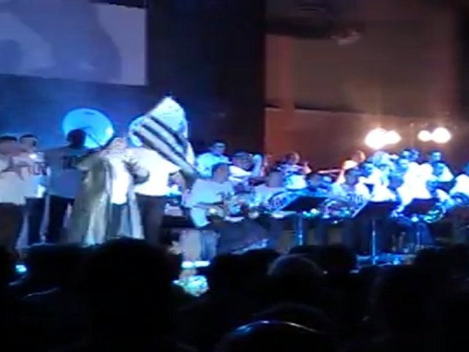 Bro grozh ma zadou