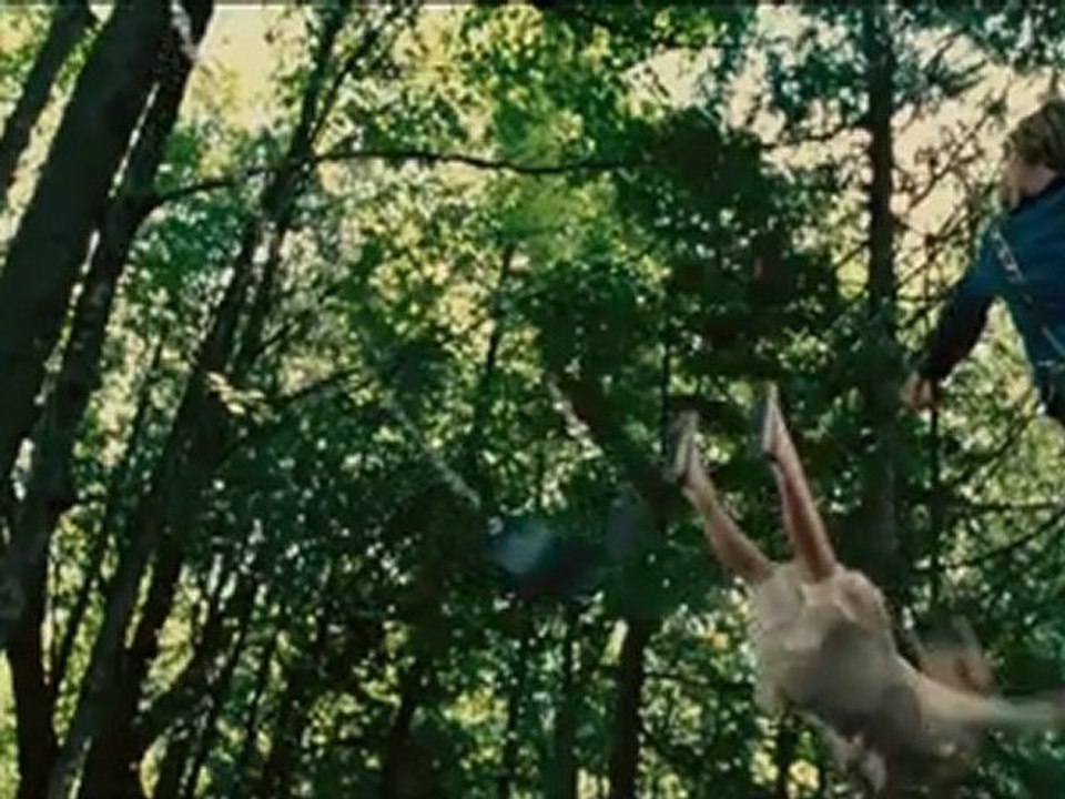 House at the End of the Street - Trailer (English) HD