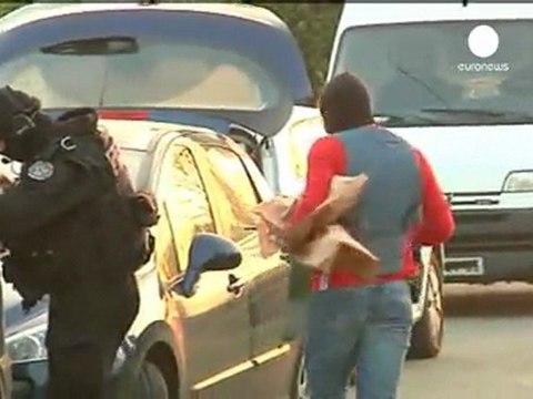 Suspected Islamists arrested in French raid