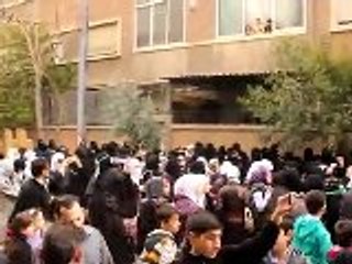 فري برس ريف دمشق دوما جثمان الشهيد البطل ابو فارس وهبي29 3 2012