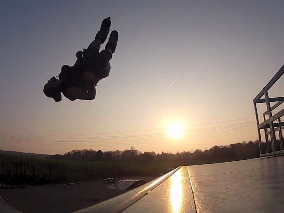 Back Flip 360° - Elhijah