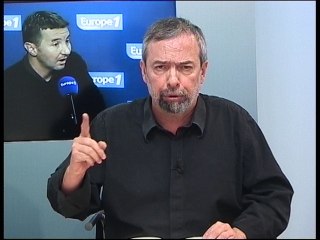 Porte et les Nike de Besancenot