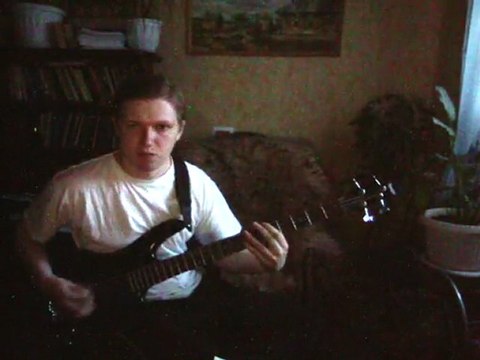 Басист Рома Остапенко