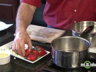 Romantic Dinner Dessert – Chocolate Covered Strawberries
