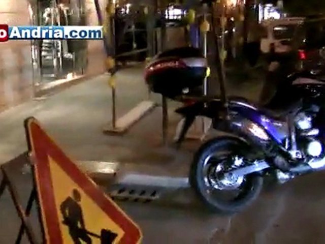 Video Andria: cedimento stradale in Via Giusti