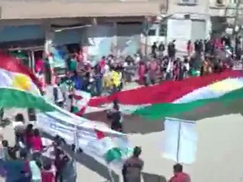 فري برس الحسكه عامودا الجمعة رفع العلم الكوردي عاليا 30 3 2012 ج6