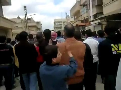 فري برس حماه المحتلة جنوب الملعب جمعة خلونا العرب والمسلمون 30 3 2012 2