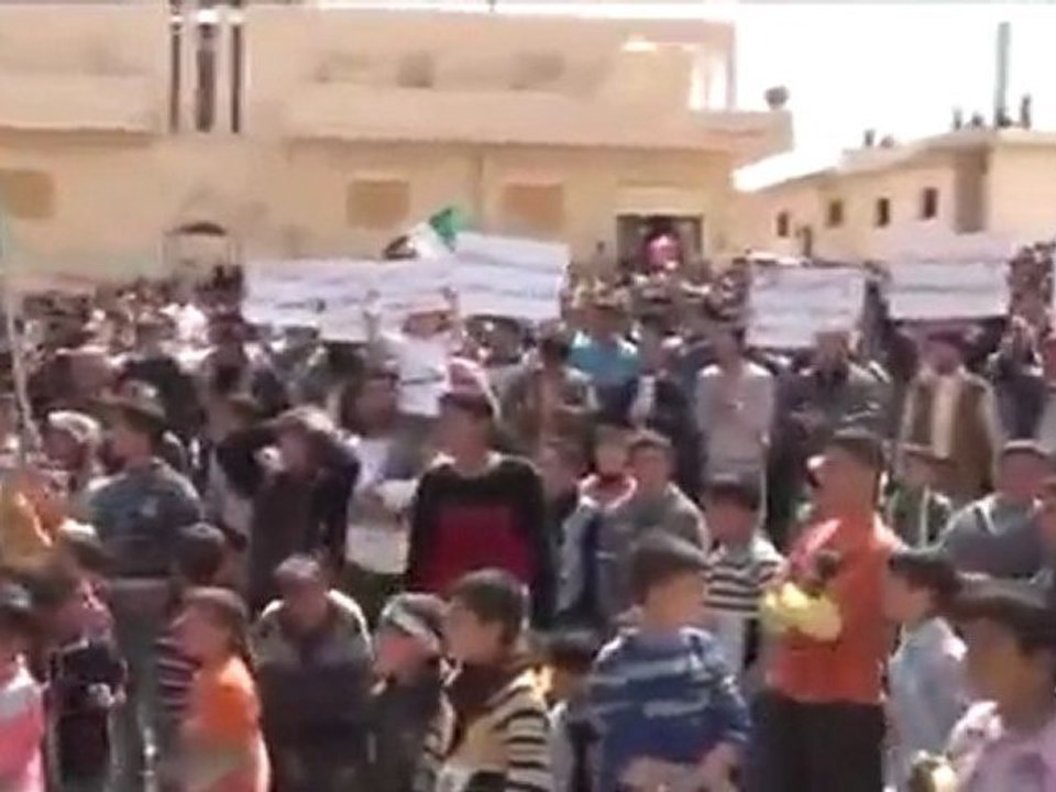 فري برس ادلب معرة النعمان جمعة خذلنا المسلمون والعرب  30 3 2012 ج1