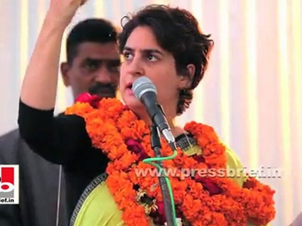 Campaign by Priyanka Gandhi Vadra in Unchahar, Raebareli
