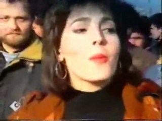 Aysun Kocatepe - BOM BOM DANS video klip NOSTALJI teleon