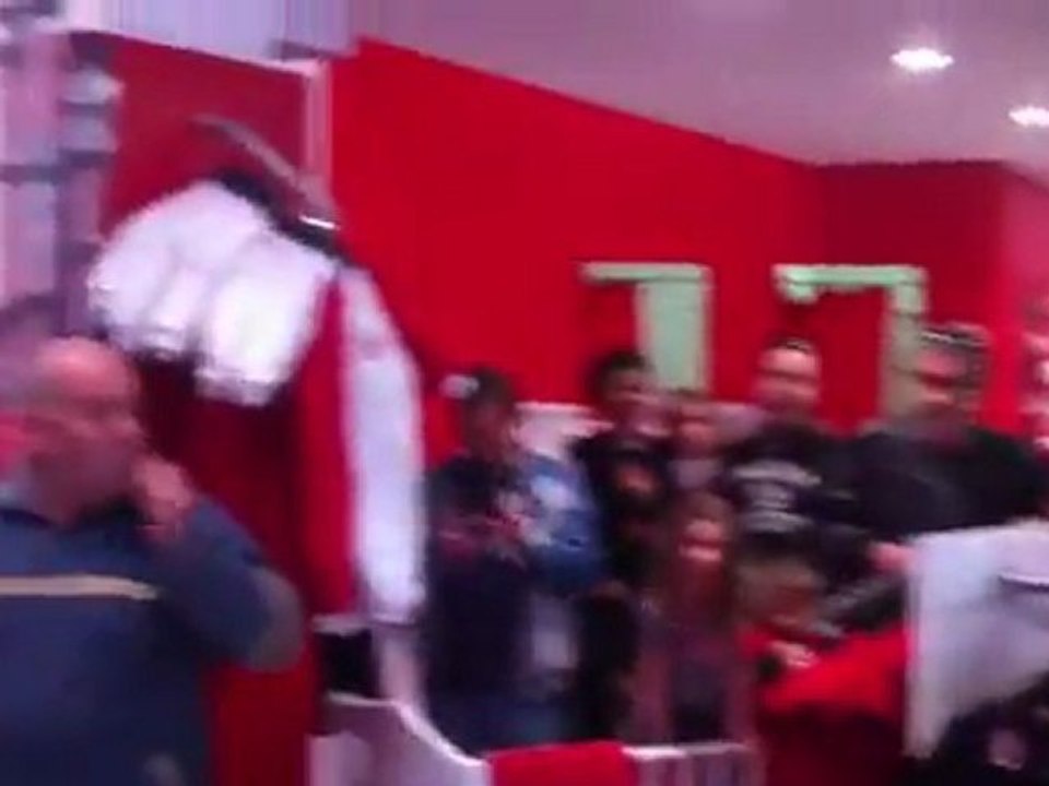 Μιραλάς Red Store 4