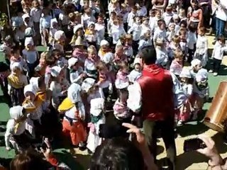 Un  Carnaval provençal à l'école maternelle en 2012