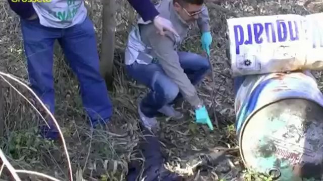 Grosseto - Sequestrata discarica abusiva con rifiuti pericolosi (31.03.12)