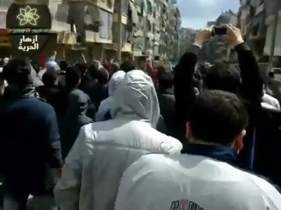 فري برس حلب صلاح الدين تشييع الشهيد يوم الجمعة30 3 2012 ج2