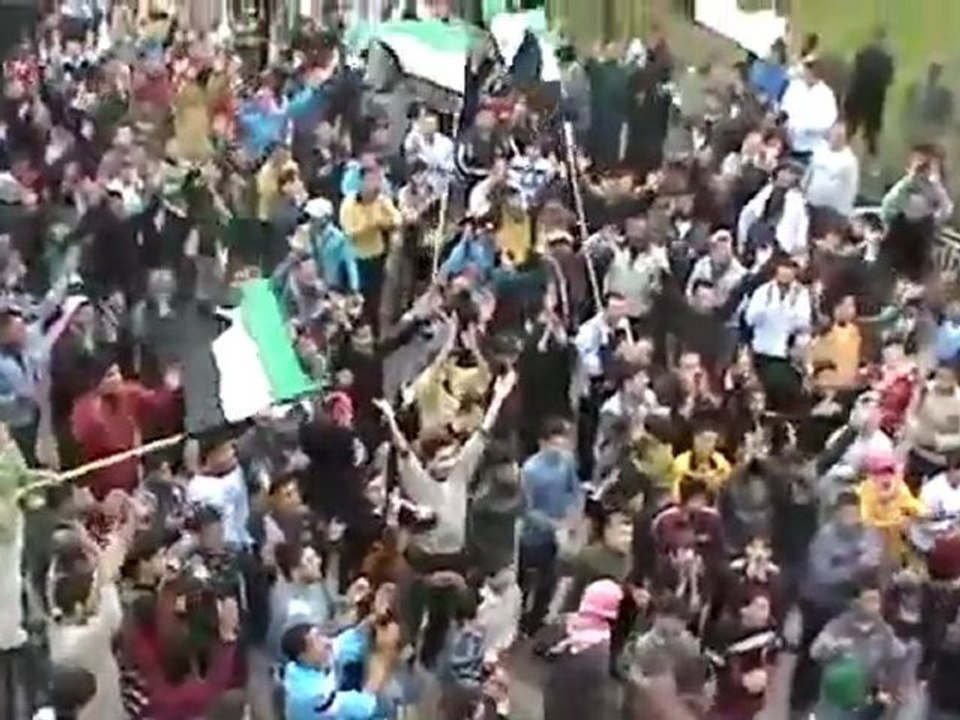 فري برس حماة المحتلة طريق حلب جمعة خذلنا العرب و المسلمون دقة عالية 30 3 2012 ج1