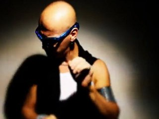 Okay Barış - Kadınım Diyorsan