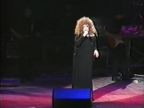 Рождественский каприз А Пугачева - Как нибудь