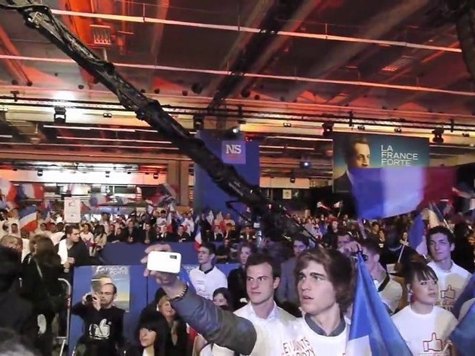 Meeting Nicolas Sarkozy avec les Jeunes de L'UMP - ext.2 - Benjamin Lancar