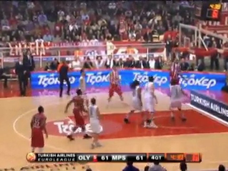 Olympiacos nimmt Rache und ist weiter