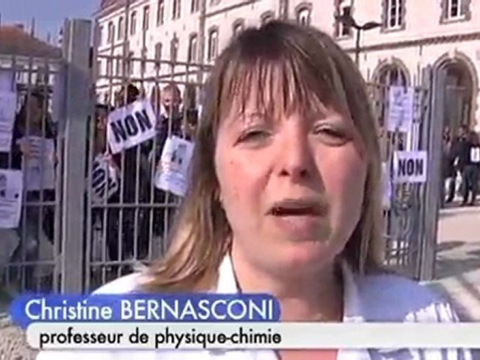Collège Beurnonville: Profs de sciences méconte...