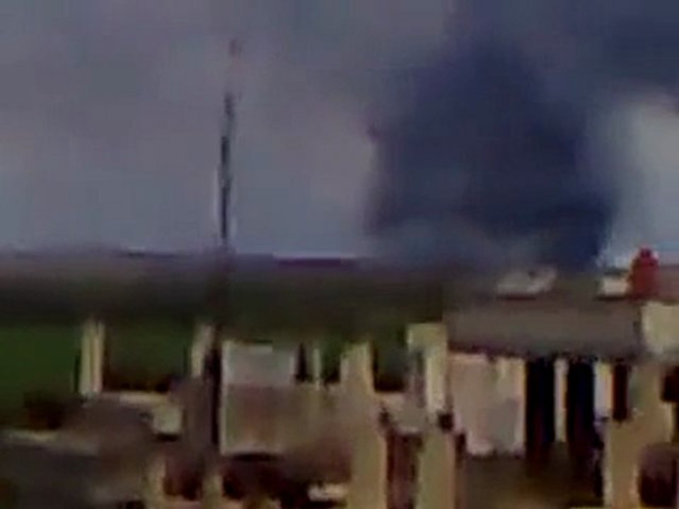فري برس درعا خربة غزالة تصاعد كثيف للدخان نتيجة القصف العشوائي 31 3 2012