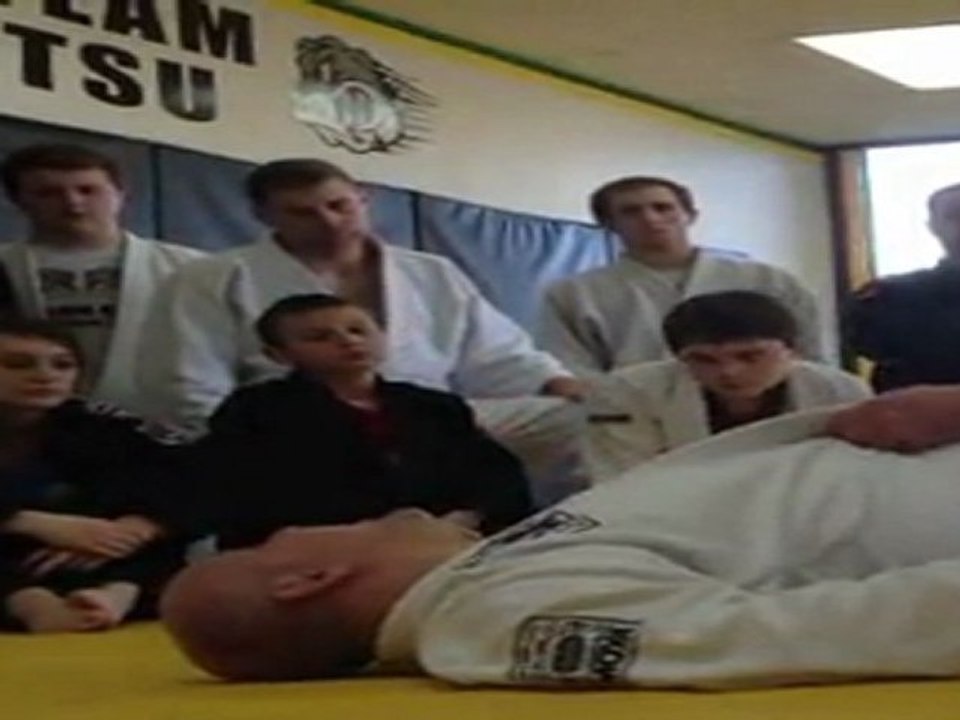 Indianapolis Jiu Jitsu Carlson Gracie Jr Closed Guard Armlock