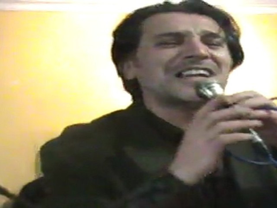 LAKABINI HARİKA SÖYLEDİĞİ KALAMIŞ ŞARKISINDAN ALAN SEVGİLİ ARKADAŞIM KALAMIŞ AHMET'İN AĞZINA SAĞLIK...