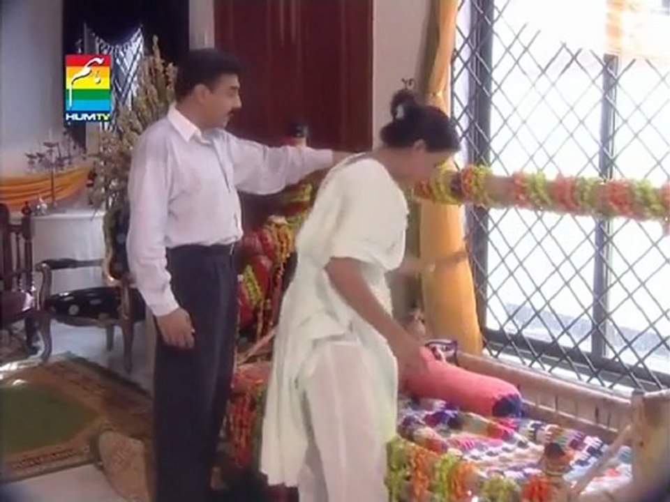 Desicorner.net Tum Mere Ho - HumTV Drama - DVDRip Xvid Watch Online Episode 8