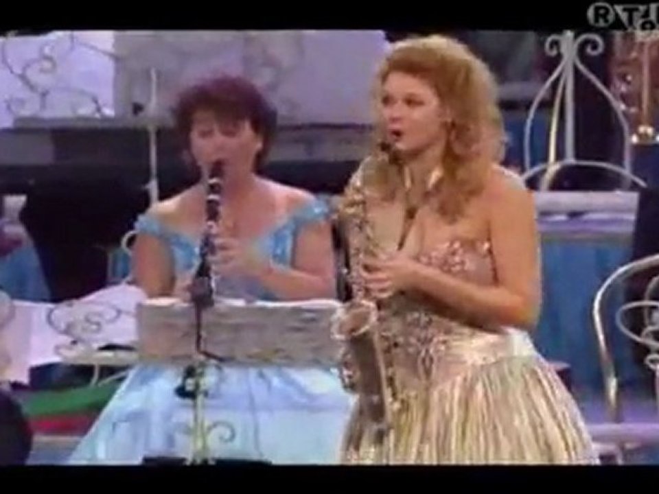 Solo Saxophone   -   Yackety sax  - Concert - Andre Rieu  -  BON