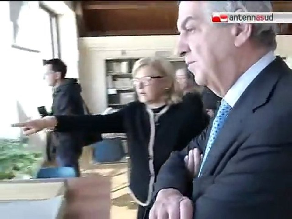 TG 31.03.12 Il ministro Ornaghi a Bari a tu per tu con Vendola