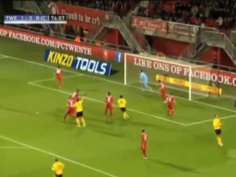 Twente robbt sich an alkmaar ran