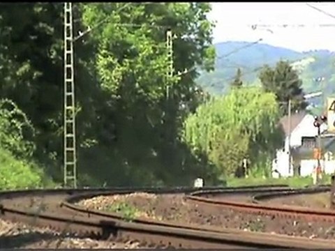 Züge südlich von Oberwinter, ChemOil Re482, ICE BR401, 2x BR101, 2x BR146, 4x BR460, 2x BR643