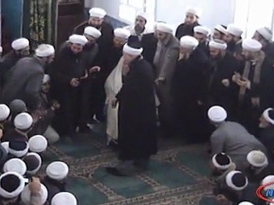 (Hakikat Kandili-08) Mahmut Efendi 29 Ocak 2010 Cuma Namazı HD Kalitesinde