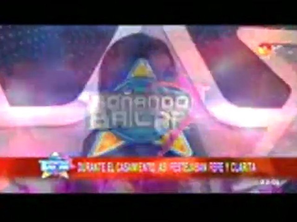 Federico y Clara  durante la fiesta por la boda de Augusto y Yana